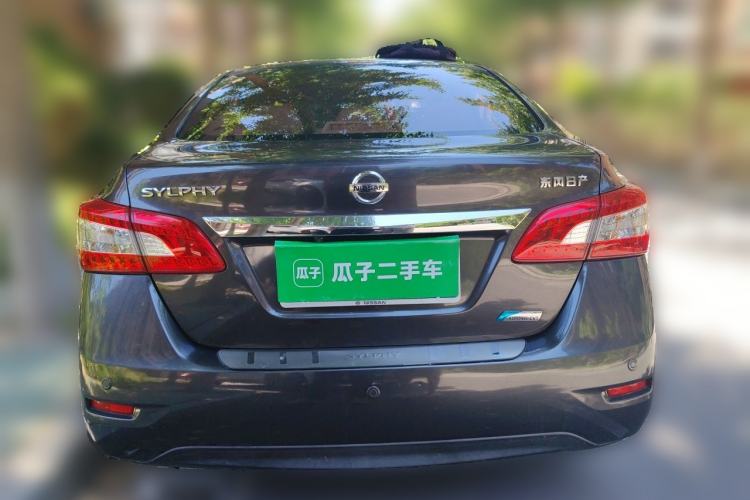 Used Nissan Sylphy 2014 1.6XV CVT Deluxe Edition Rear