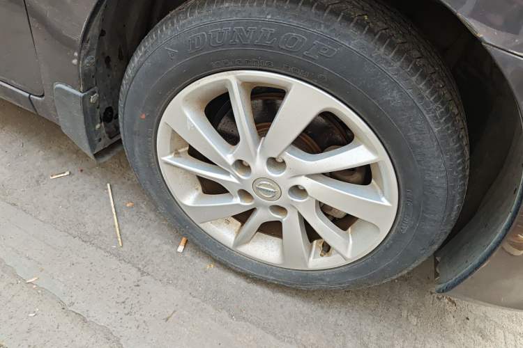 Used Nissan Sylphy 2014 1.6XV CVT Deluxe Edition Right Front Wheel Hub
