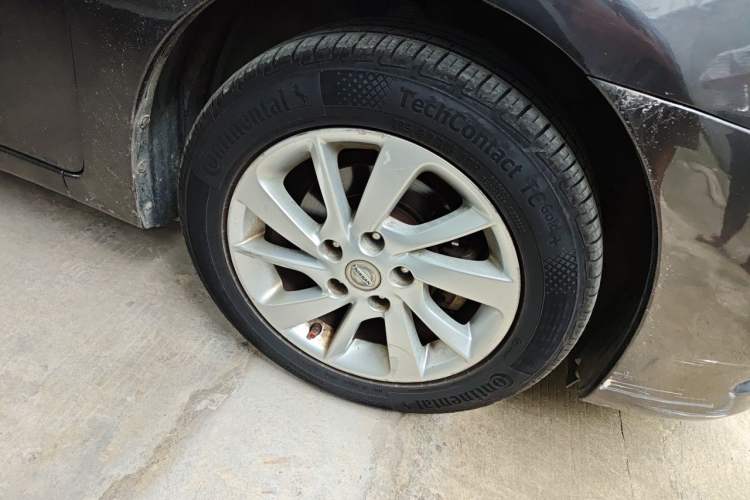 Used Nissan Sylphy 2014 1.6XV CVT Deluxe Edition Right Front Wheel Hub