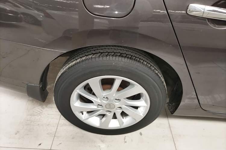 Used Nissan Sylphy 2014 1.6XV CVT Deluxe Edition Right Rear Wheel Hub