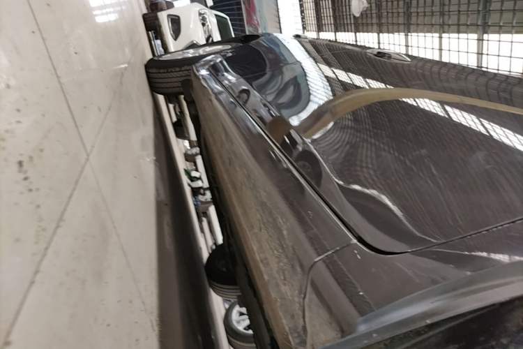 Used Nissan Sylphy 2014 1.6XV CVT Deluxe Edition Right Side Sill