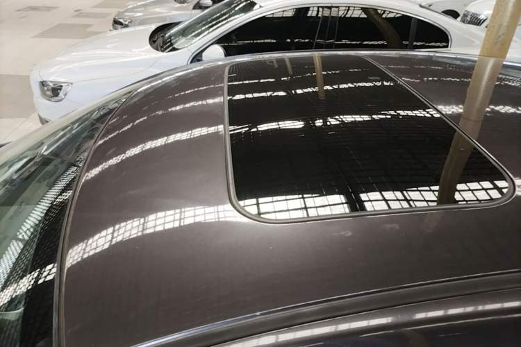 Used Nissan Sylphy 2014 1.6XV CVT Deluxe Edition Roof