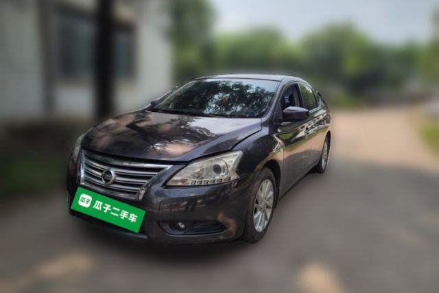 Ojetý Nissan Sylphy 2014 1.6XV CVT Deluxe Edition
