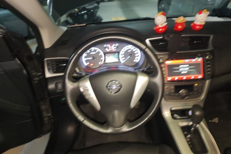 Used Nissan Sylphy 2014 1.6XV CVT Deluxe Edition Steering Wheel