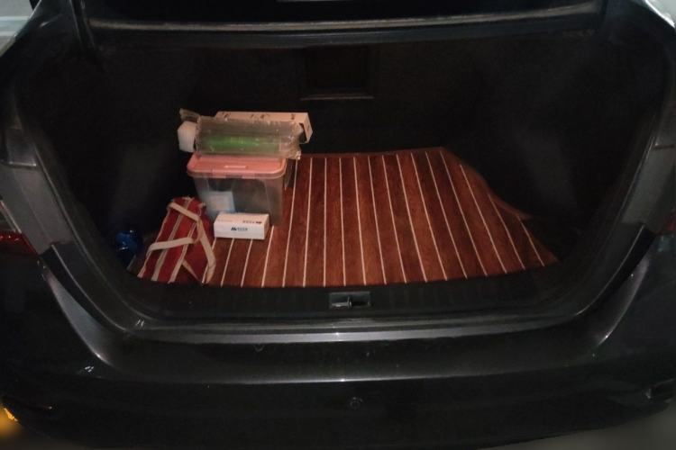 Used Nissan Sylphy 2014 1.6XV CVT Deluxe Edition Trunk