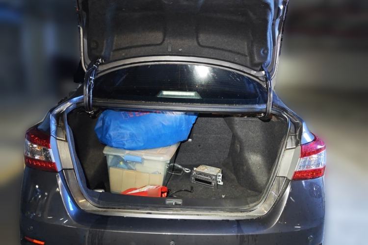 Used Nissan Sylphy 2014 1.6XV CVT Deluxe Edition Trunk