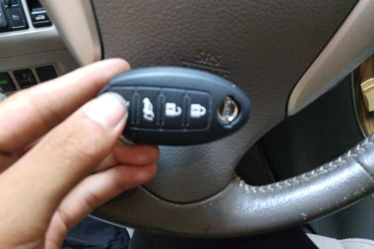 Used Nissan Sylphy 2014 1.6XV CVT Deluxe Edition Vehicle Key