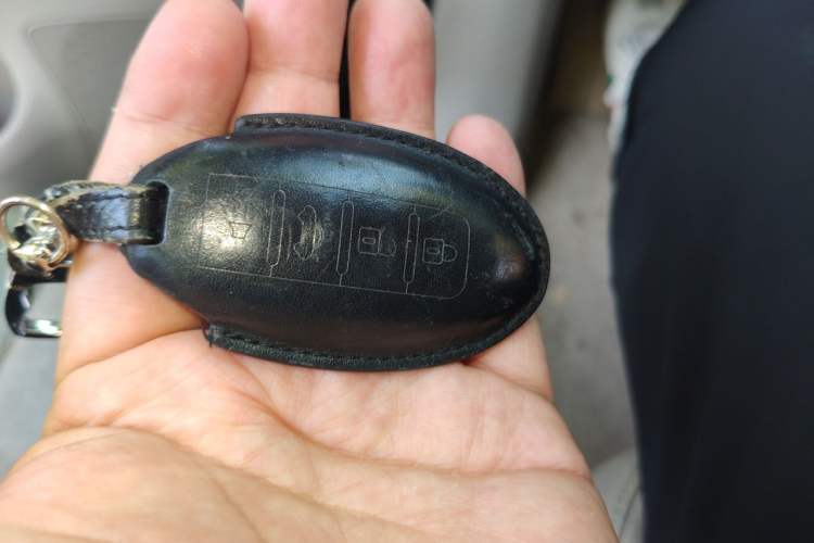 Used Nissan Sylphy 2014 1.6XV CVT Deluxe Edition Vehicle Key