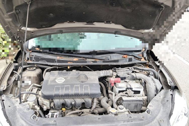 Used Nissan Sylphy 2014 1.6XV CVT Deluxe Edition Engine Bay
