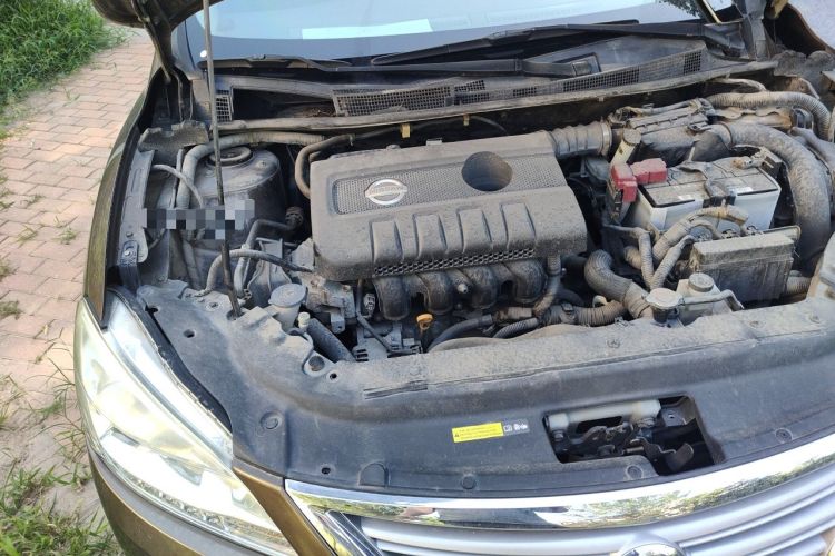 Used Nissan Sylphy 2014 1.6XV CVT Deluxe Edition Engine Bay Right