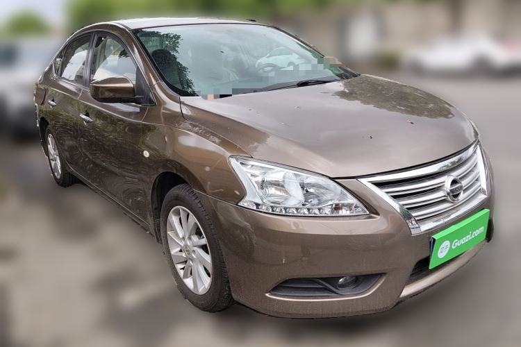 Used Nissan Sylphy 2014 1.6XV CVT Deluxe Edition Front Right 45 Deg