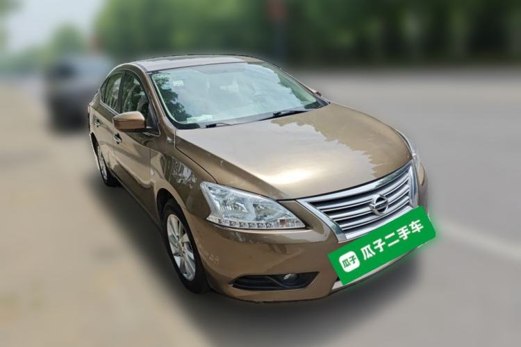 Used Nissan Sylphy 2014 1.6XV CVT Deluxe Edition Front Right 45 Deg