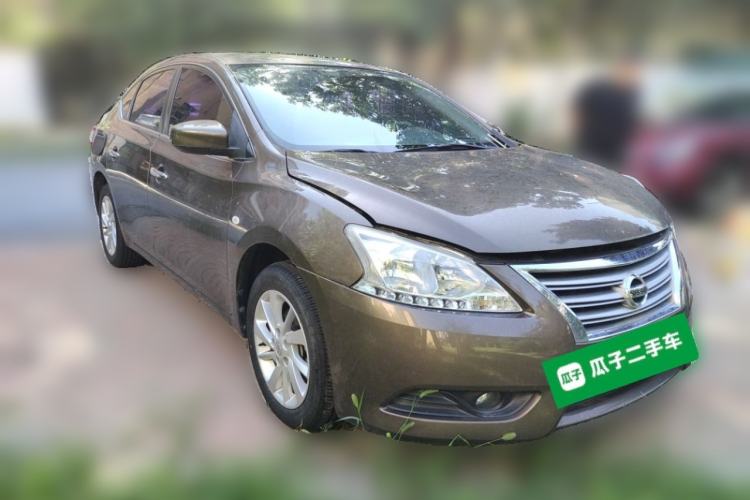 Used Nissan Sylphy 2014 1.6XV CVT Deluxe Edition Front Right 45 Deg