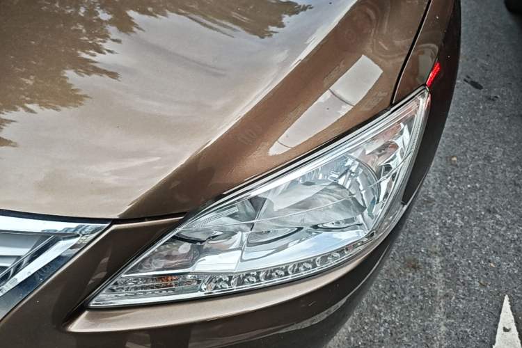 Used Nissan Sylphy 2014 1.6XV CVT Deluxe Edition Left Front Headlight