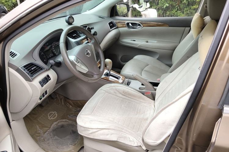 Used Nissan Sylphy 2014 1.6XV CVT Deluxe Edition Left Front Seat