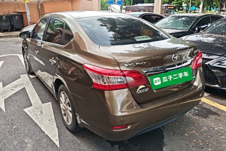 Used Nissan Sylphy 2014 1.6XV CVT Deluxe Edition Rear Left 45 Deg