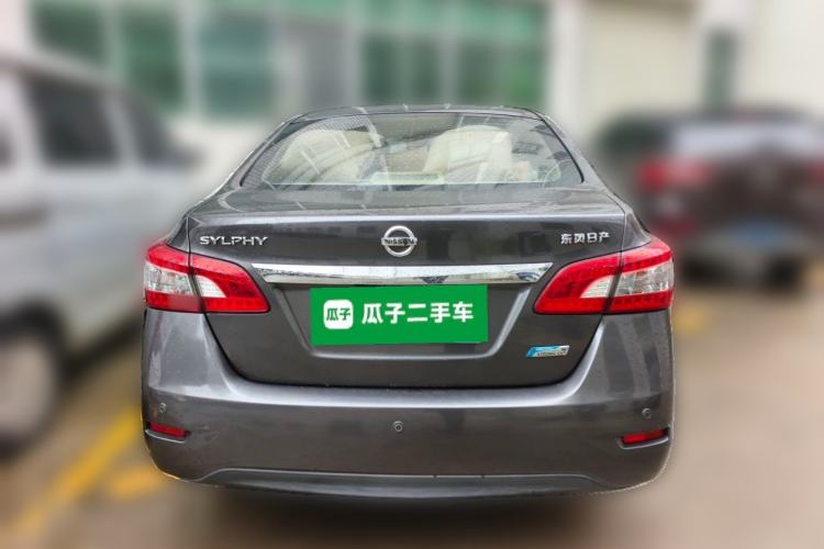 Used Nissan Sylphy 2014 1.6XV CVT Deluxe Edition Rear