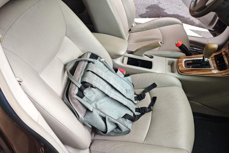 Used Nissan Sylphy 2014 1.6XV CVT Deluxe Edition Right Front Seat