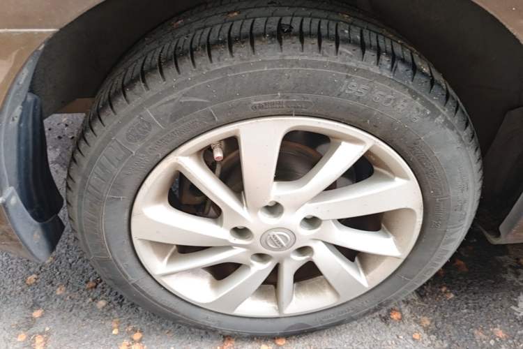 Used Nissan Sylphy 2014 1.6XV CVT Deluxe Edition Right Rear Wheel Hub