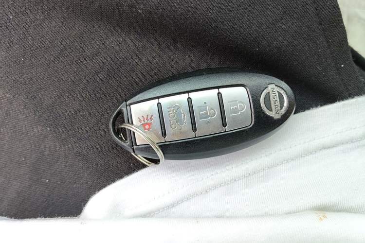 Used Nissan Sylphy 2014 1.6XV CVT Deluxe Edition Vehicle Key