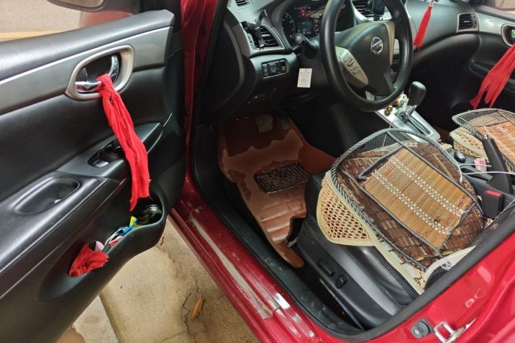 Used Nissan Sylphy 2014 1.6XV CVT Deluxe Edition Driver Seat