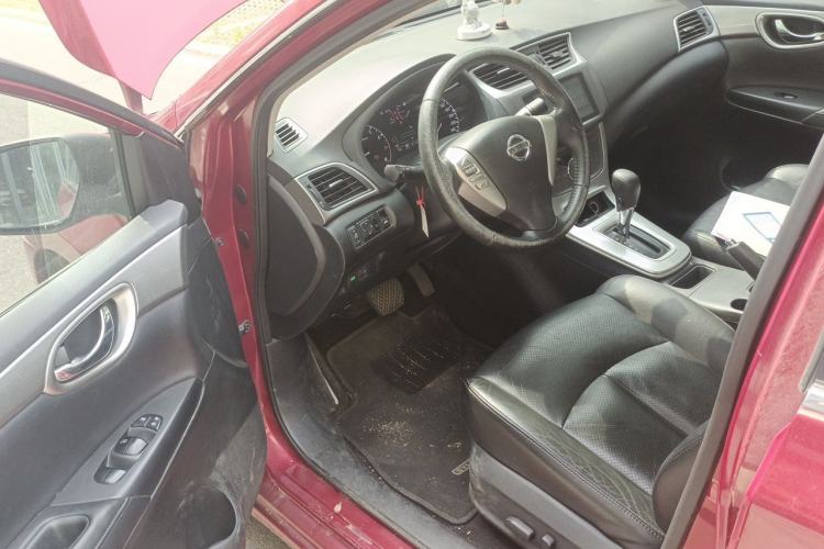 Used Nissan Sylphy 2014 1.6XV CVT Deluxe Edition Driver Seat