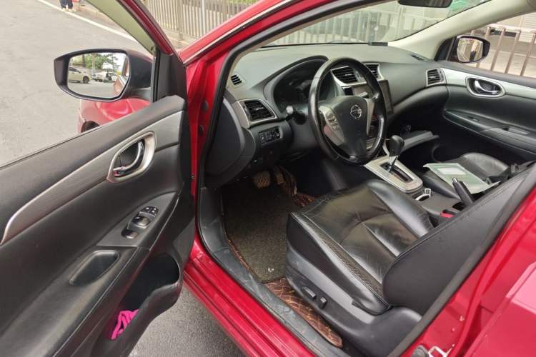 Used Nissan Sylphy 2014 1.6XV CVT Deluxe Edition Driver Seat