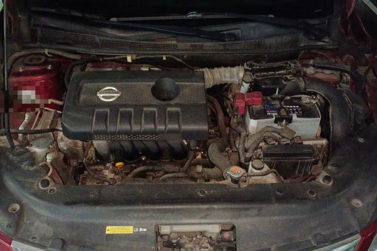 Used Nissan Sylphy 2014 1.6XV CVT Deluxe Edition Engine Bay