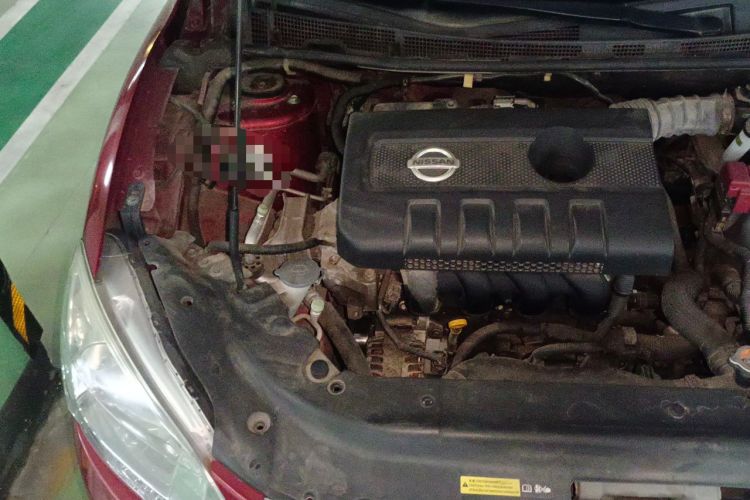 Used Nissan Sylphy 2014 1.6XV CVT Deluxe Edition Engine Bay Right