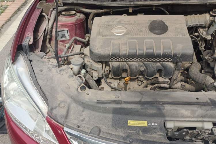 Used Nissan Sylphy 2014 1.6XV CVT Deluxe Edition Engine Bay Right