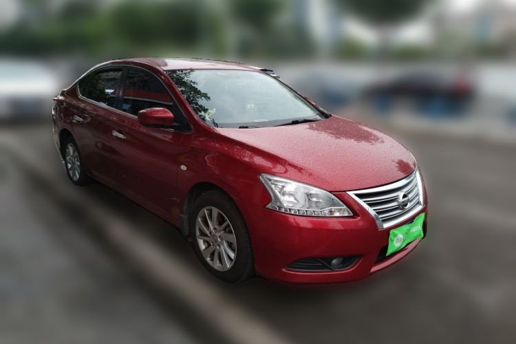 Used Nissan Sylphy 2014 1.6XV CVT Deluxe Edition Front Right 45 Deg