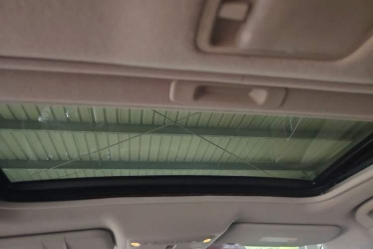 Used Nissan Sylphy 2014 1.6XV CVT Deluxe Edition Headliner