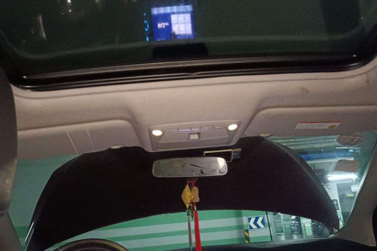 Used Nissan Sylphy 2014 1.6XV CVT Deluxe Edition Headliner