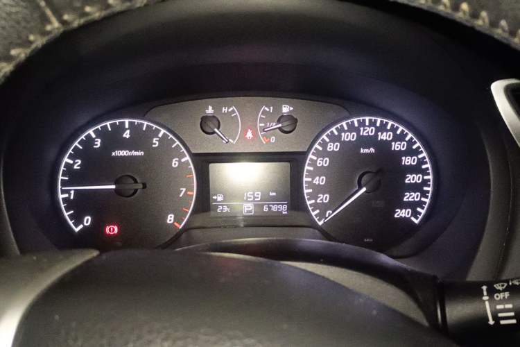 Used Nissan Sylphy 2014 1.6XV CVT Deluxe Edition Instrument Cluster