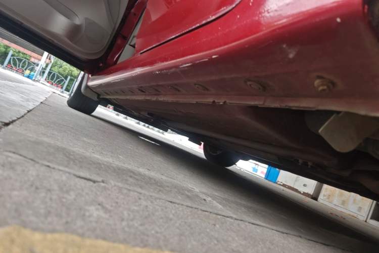 Used Nissan Sylphy 2014 1.6XV CVT Deluxe Edition Left Side Sill