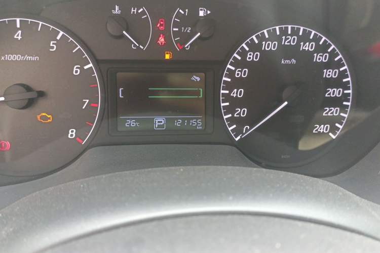 Used Nissan Sylphy 2014 1.6XV CVT Deluxe Edition Odometer Close Up