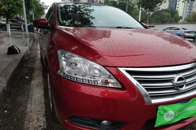 Used Nissan Sylphy 2014 1.6XV CVT Deluxe Edition Right Front Headlight