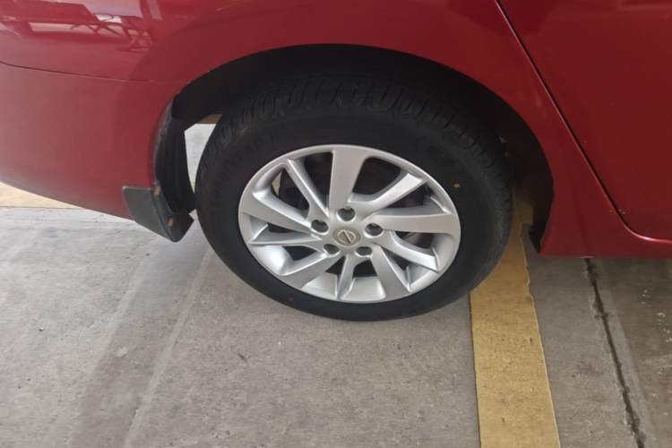 Used Nissan Sylphy 2014 1.6XV CVT Deluxe Edition Right Rear Wheel Hub