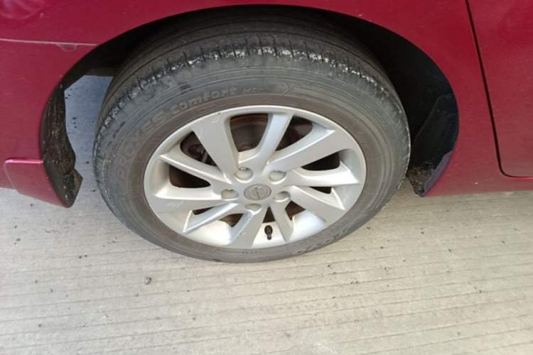 Used Nissan Sylphy 2014 1.6XV CVT Deluxe Edition Right Rear Wheel Hub