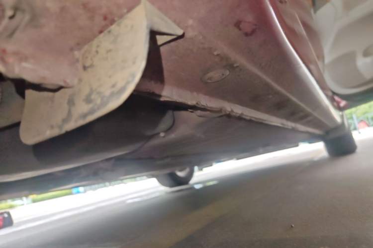 Used Nissan Sylphy 2014 1.6XV CVT Deluxe Edition Right Side Sill