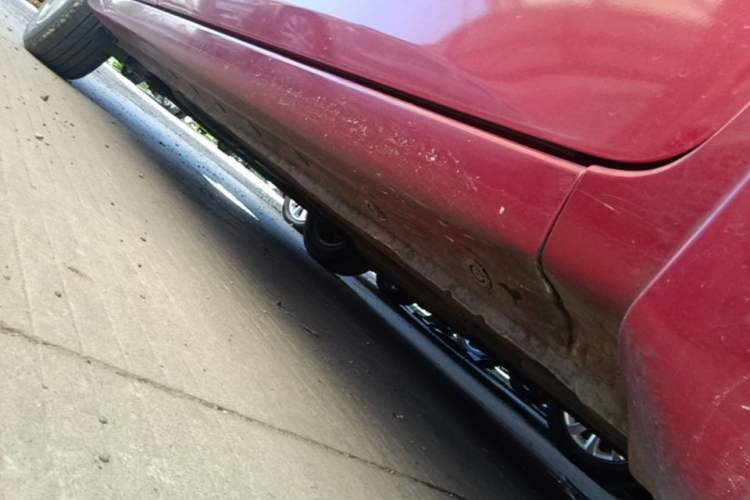 Used Nissan Sylphy 2014 1.6XV CVT Deluxe Edition Right Side Sill