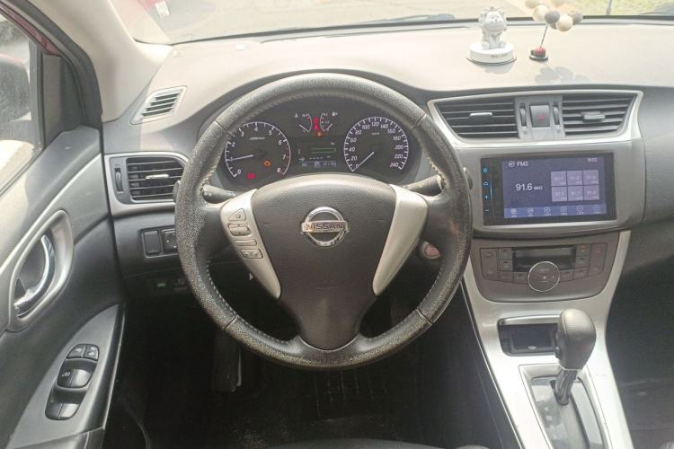 Used Nissan Sylphy 2014 1.6XV CVT Deluxe Edition Steering Wheel