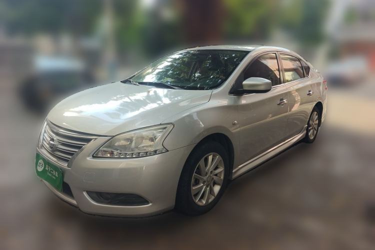 Used Nissan Sylphy 2014 1.6XV CVT Deluxe Edition Guazi used car, China used car export, Used car for sale, Used cars, Cheapest cars for sale
