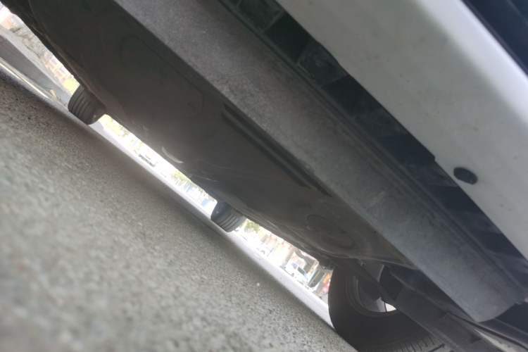 Used Nissan Sylphy 2014 1.6XV CVT Deluxe Edition Chassis Front