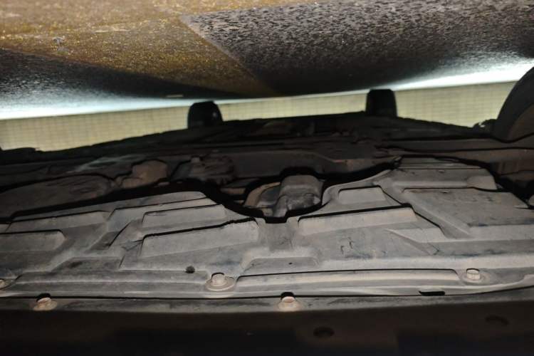 Used Nissan Sylphy 2014 1.6XV CVT Deluxe Edition Chassis Front