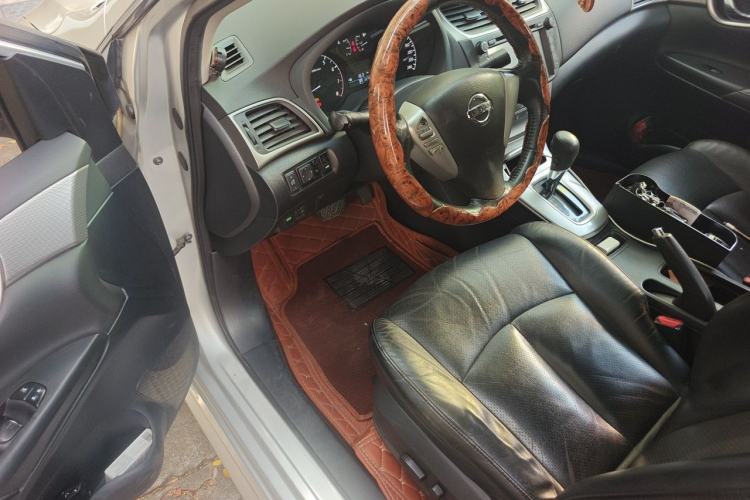 Used Nissan Sylphy 2014 1.6XV CVT Deluxe Edition Driver Seat