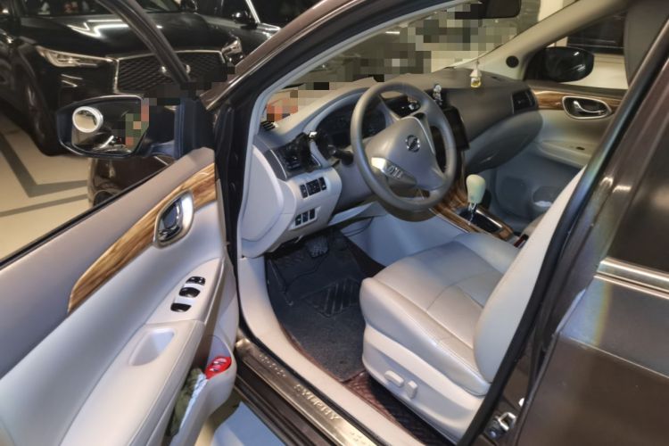 Used Nissan Sylphy 2014 1.6XV CVT Deluxe Edition Driver Seat