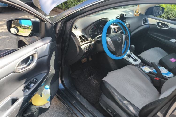Used Nissan Sylphy 2014 1.6XV CVT Deluxe Edition Driver Seat
