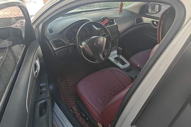Used Nissan Sylphy 2014 1.6XV CVT Deluxe Edition Driver Seat