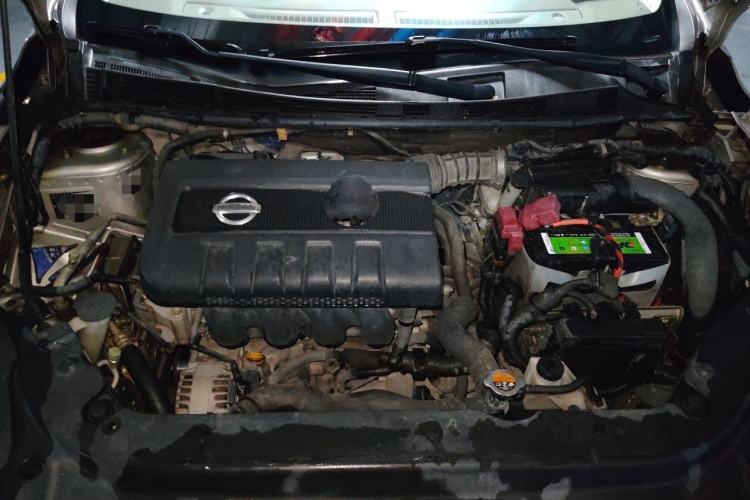 Used Nissan Sylphy 2014 1.6XV CVT Deluxe Edition Engine Bay